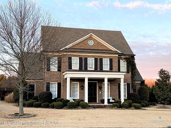 2nd image of 4106 Delbridge Ct N