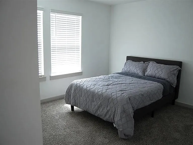 7839 Murciana Dr — Photo 15