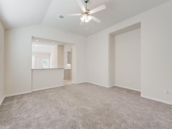 5th image of 9915 Pine Forest Ct