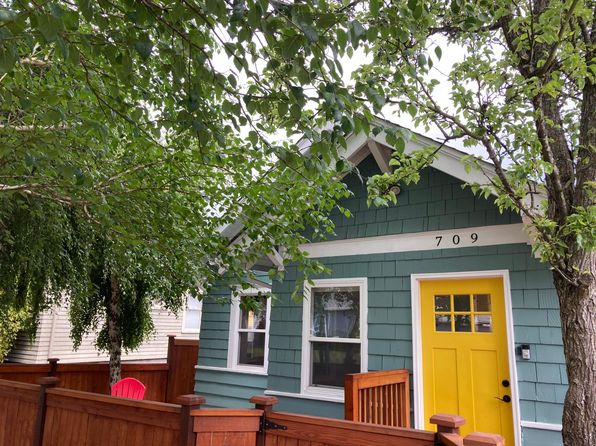 709 N Cedar St