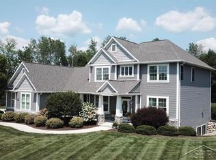 2682 E Iron Woods Pass, Midland, MI 48642