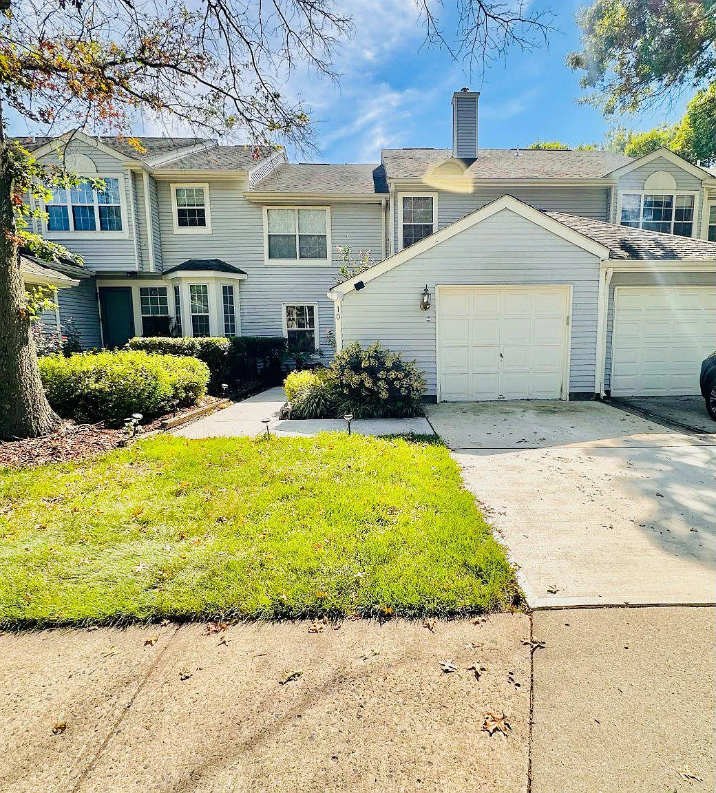 3 bed, 2.5 bath, 1794 sqft, $3,750 — Photo 1