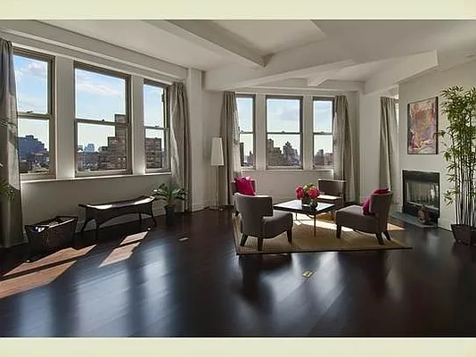 Sold by Stribling | media 12