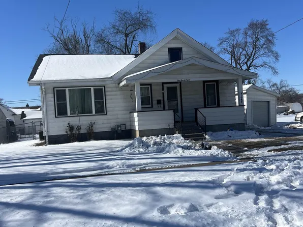 128 S 8th St, South Beloit, IL 61080