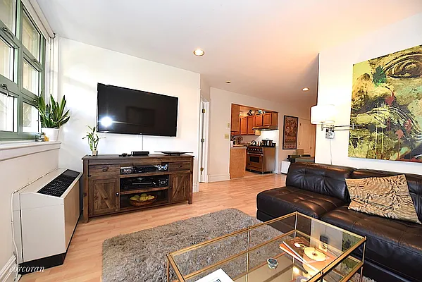 Rented by Corcoran | media 28