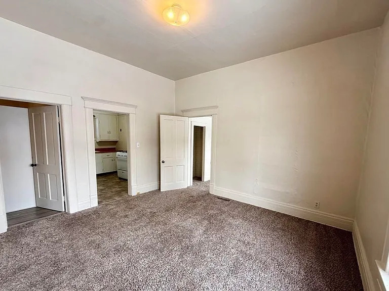 1206 N Cleveland Ave — Photo 8