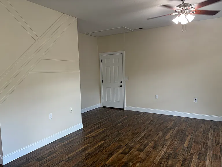 785 Genesis Rd #102 — Photo 7