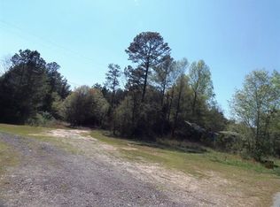 273 Wagon Wheel Rd, Cowpens, SC 29330