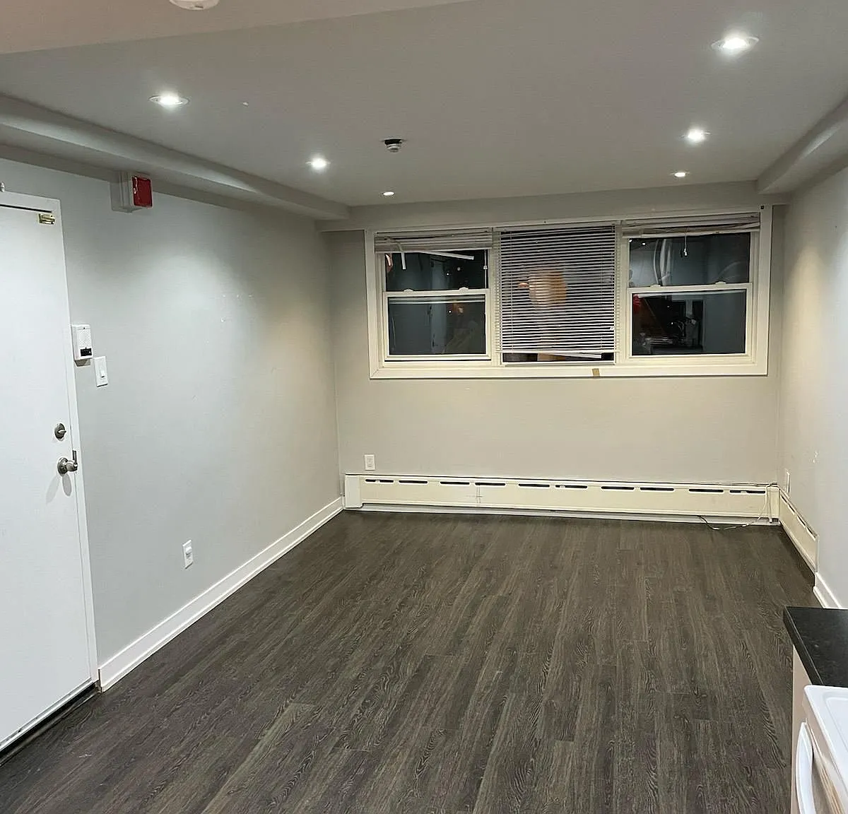 2 bed, $2,000 — Photo 4