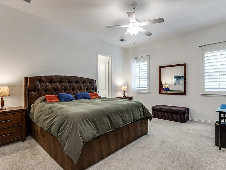 8220 Bethpage Dr — Photo 15