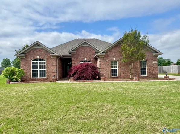 114 Bentridge Dr, Meridianville, AL 35759