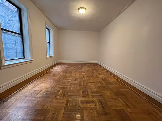 Rented by Bruma Realty LLC | media 2