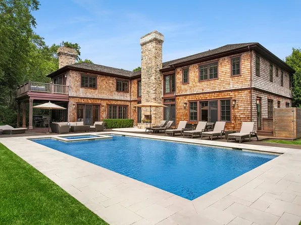 20 Devonshire Ln, Amagansett, NY 11930