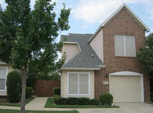 2433 Southcourt Cir, Irving, TX 75038