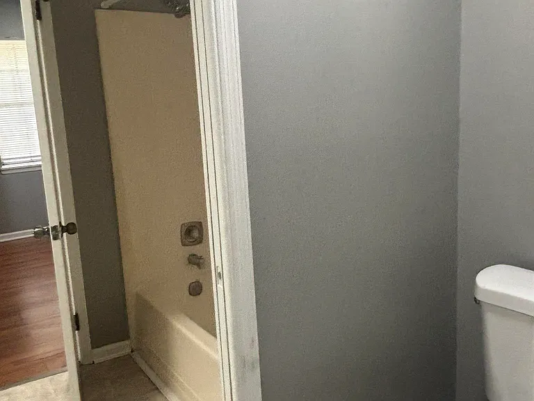 1018 Crossing Brook Way — Photo 22