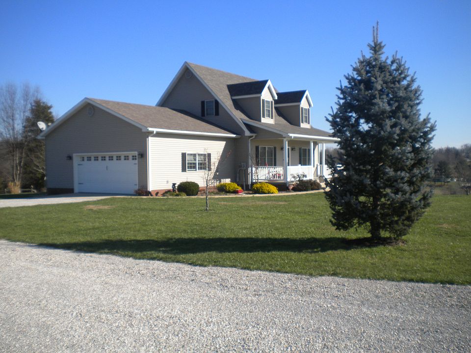 1st image of 200 Meadow Lake Ln