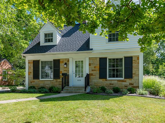 2nd image of 2239 Sheffield Dr