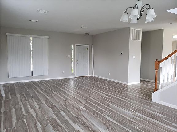 2nd image of 5435 Meadow Canyon Dr