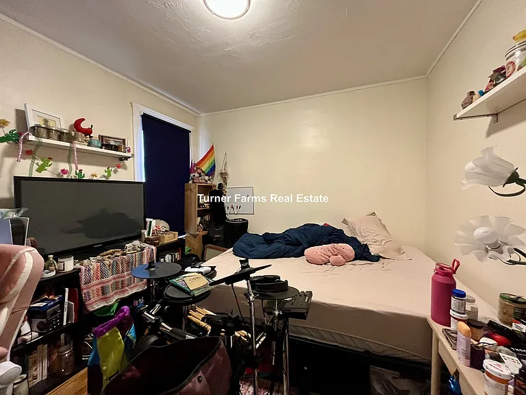 39 Waterhouse St #2A — Photo 8