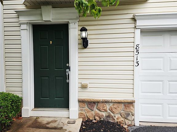 3rd image of 8513 Gateway Rd