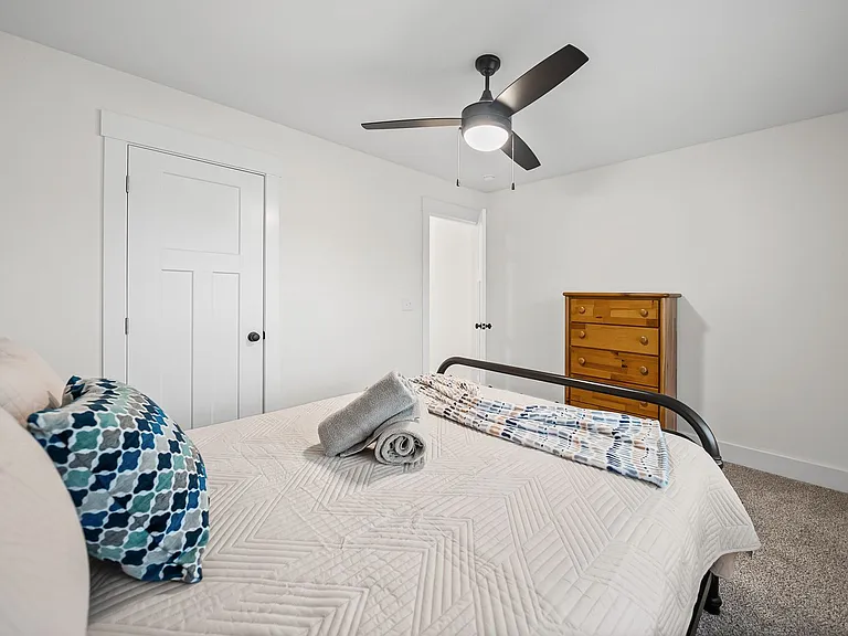 1601 Collins View Way — Photo 31