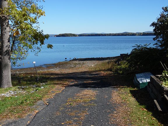 End of road lake access