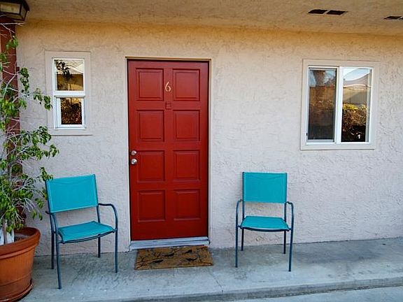 3rd image of 2426 Kansas Ave #6