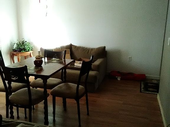 5th image of 825 Chesapeake Dr