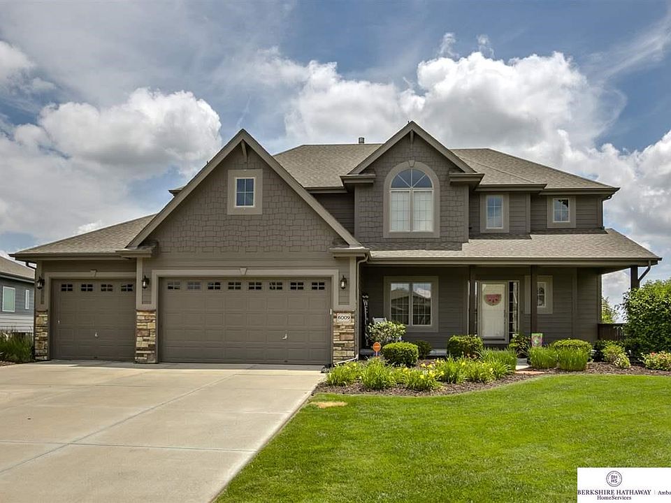 1st image of 6009 S 195th St
