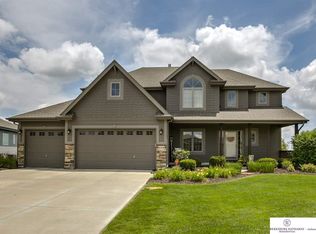6009 S 195th St, Omaha, NE 68135