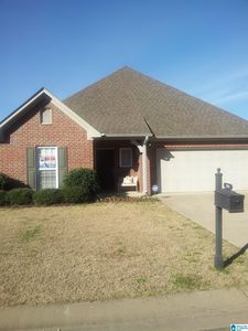 391 Holland Lakes Dr S, Pelham, AL, 35124
