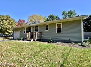 4 Lark St, Hudson Falls, NY 12839