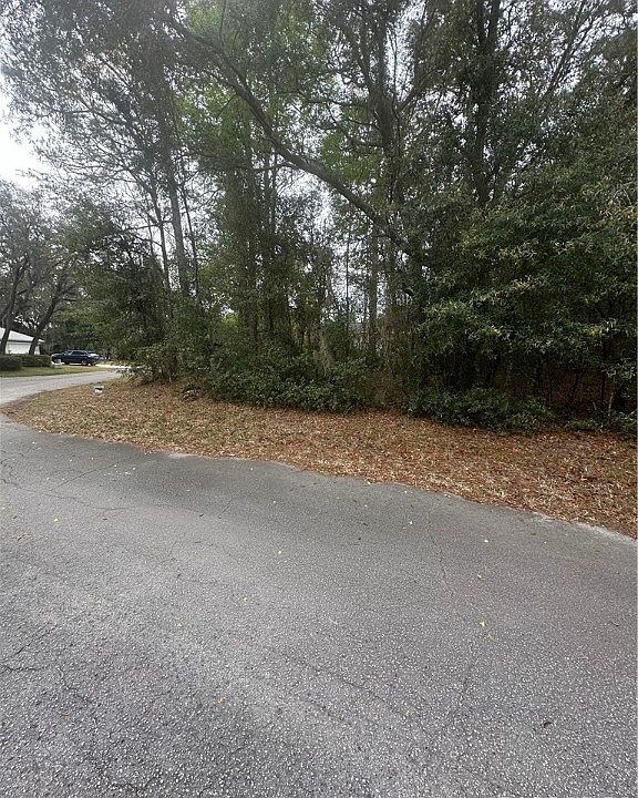2nd image of 6 Blue Beech Ct