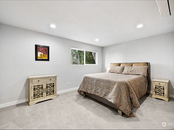 5th image of 25436 16th Ave S