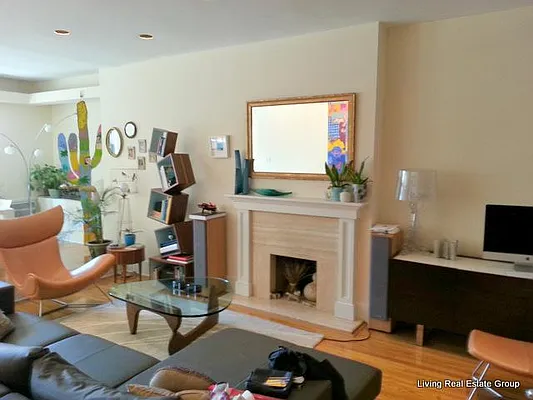 Rented by Living New York | media 30