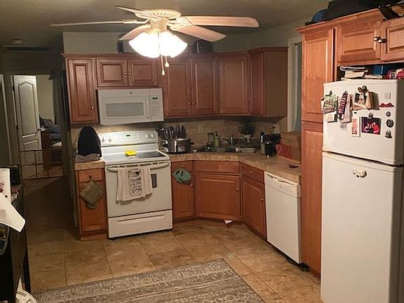 2nd image of 6334-36 Spain St #6336
