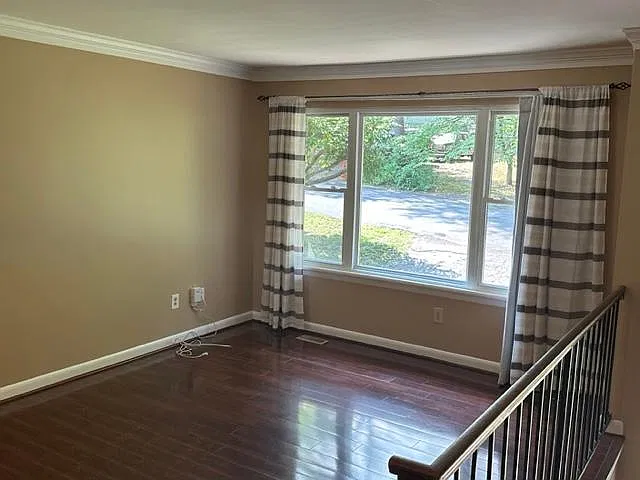 4 bed, 2.5 bath, 1800 sqft, $3,100 — Photo 4