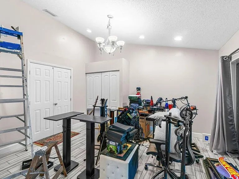 5335 Havasu Ct — Photo 18