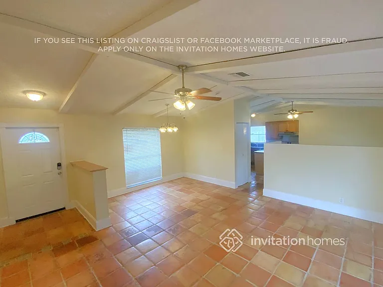 10656 Shady Pond Ln — Photo 2