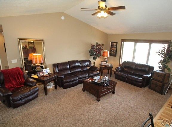 2nd image of 4108 W 90th St