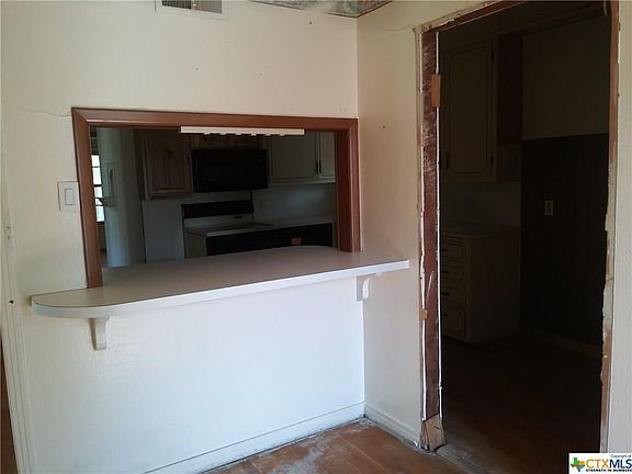 3rd image of 1202 Redondo Dr