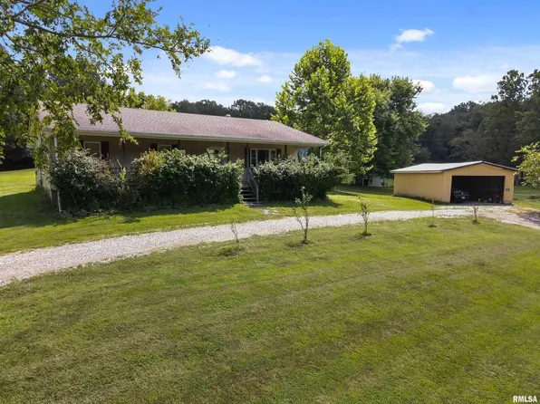 3700 Somerset Rd, Harrisburg, IL 62946