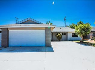 823 S Huron Dr, Santa Ana, CA 92704