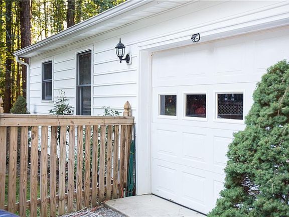 5th image of 15548 Mount Air Ct