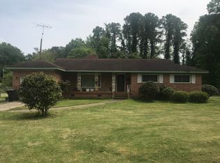 1612 Wheeler St, Newberry, SC 29108