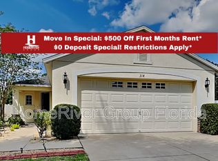 314 Westchester Hills Ln, Valrico, FL 33594