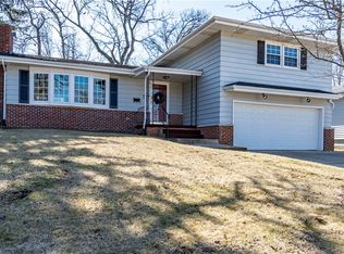 75 Ridgedale Dr, Decatur, IL 62521