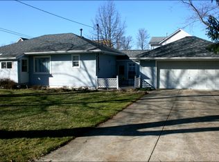 33932 Harding Ave, North Ridgeville, OH 44039