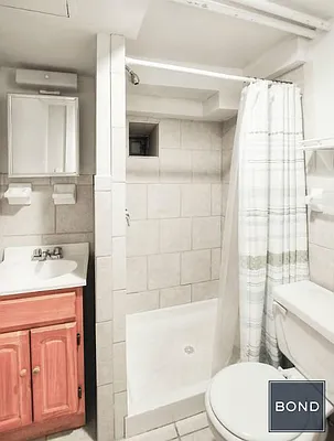 Rented by Bond New York | media 14