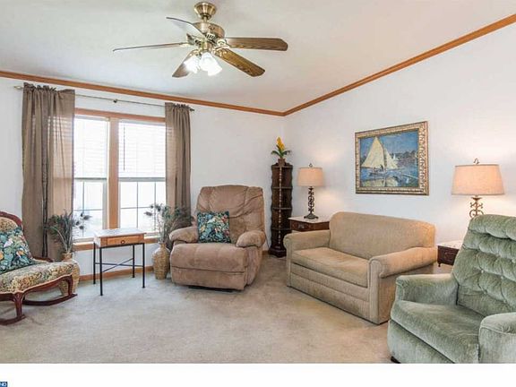 4th image of 536 Conestoga Dr